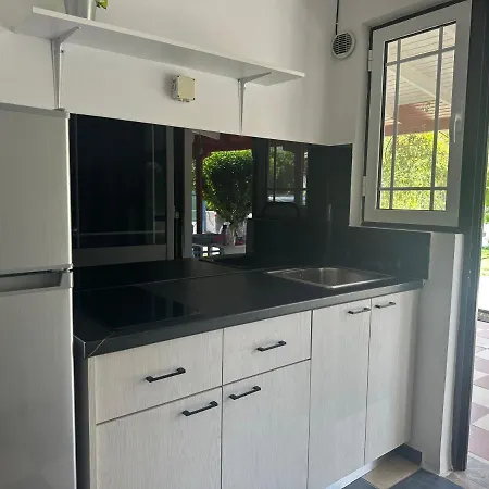 Pensionat Koala Place 3*