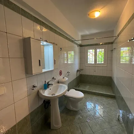 Koala Place Vasiliki