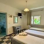 Koala Place Guest house Vasiliki (Lefkada)