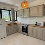 Koala Place 3* Vasiliki (Lefkada)