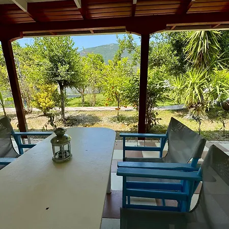 Koala Place 3* Vasiliki (Lefkada)