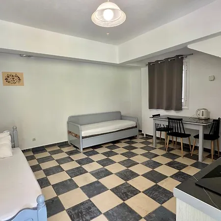 Konukevi Koala Place 4*