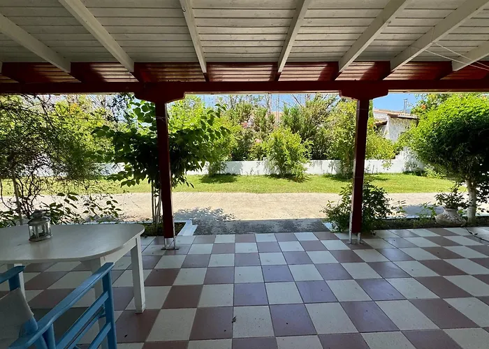 Koala Place Гостевой дом Василики